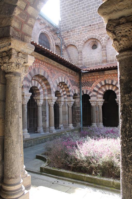Une Coquille Sous L'Oreiller Le Puy-en-Velay Εξωτερικό φωτογραφία