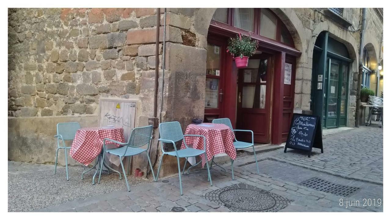 Une Coquille Sous L'Oreiller Le Puy-en-Velay Εξωτερικό φωτογραφία